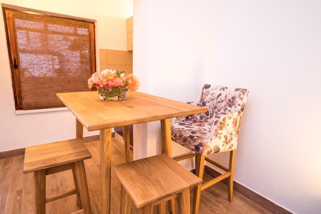 Apartments And Rooms Mare-Monti 斯塔利格拉德-帕克利尼卡 外观 照片